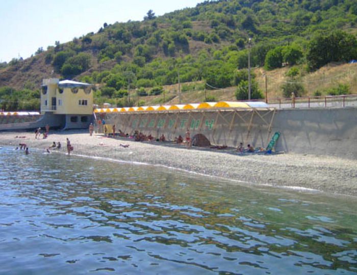 Оборудованный пляж - Санаторий «Славутич» Алушта