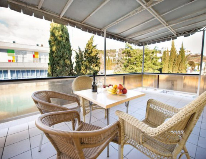 Апартаменты с кухней (4+2) - Санаторий «Славутич» Алушта