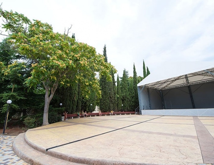 Танцевальная площадка - Санаторий «Славутич» Алушта