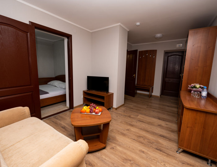 Family 4-местный 3-комнатный корпус 2 - Санаторий «Славутич» Алушта