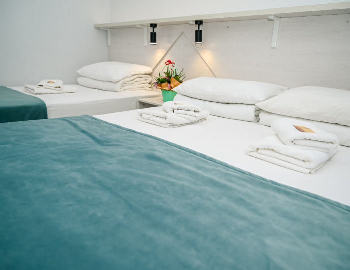 Бизнес 3-местный 1-комнатный корпус 1 - Санаторий «Славутич» Алушта